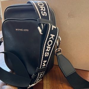 Michael Kors crossbody